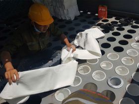 Installing frame and dust bag